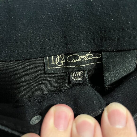 D2G by Diane Gilman Jeans - Picture 4 of 5